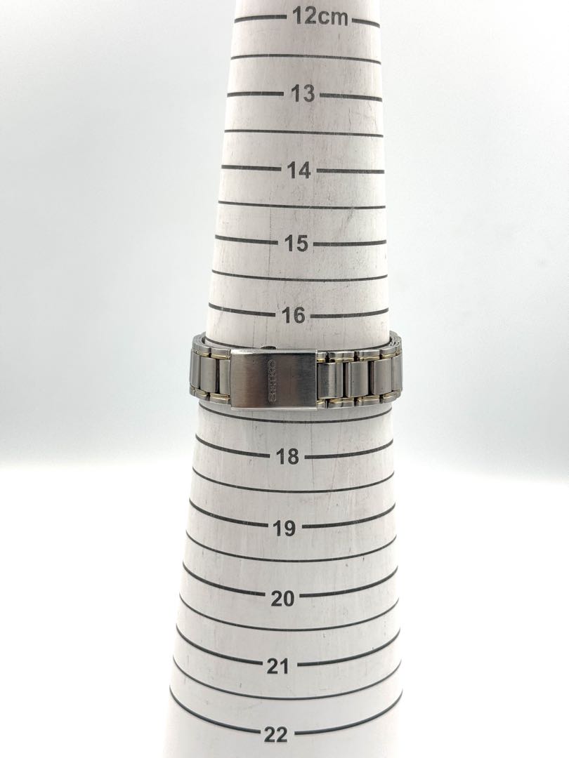 Seiko Spirit V145-0BV0 Analog Quartz Unisex Adults Solar Vintage Two-Tone Day Date Men'S Watch Japan Movement