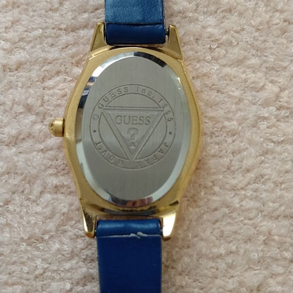 Guess Analog Quartz Women