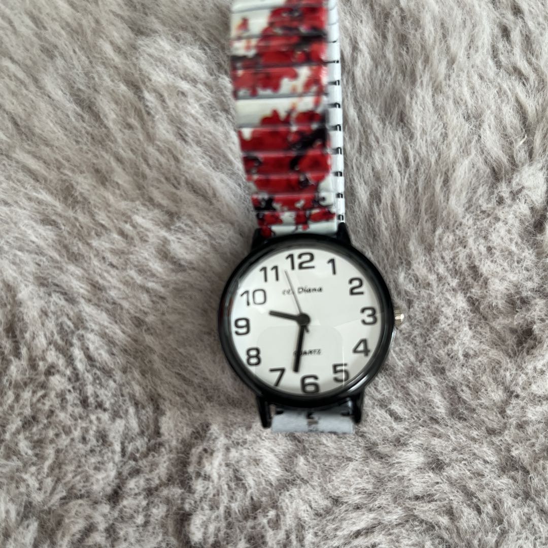 Cc. Diana Analog Quartz Women