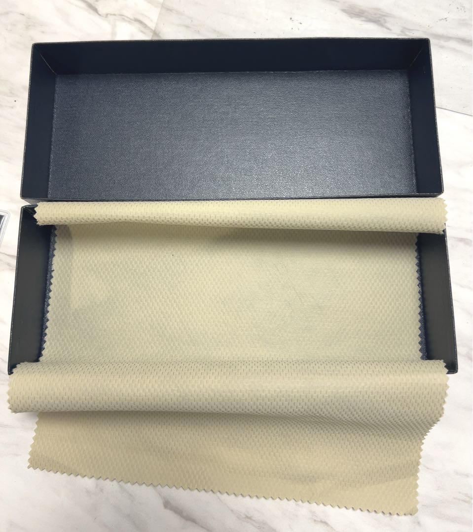 Baume&mercier Analog Quartz Men Baume & Mercier Watch Box Oblong Manual