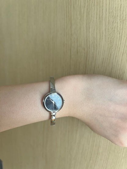 Star Jewelry Analog Solar Women