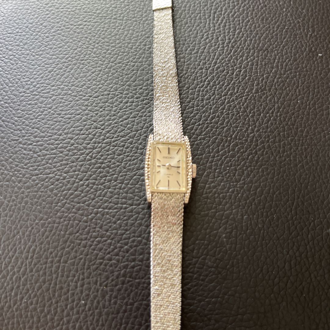 Seiko Analog Mechanical (Manual) Women