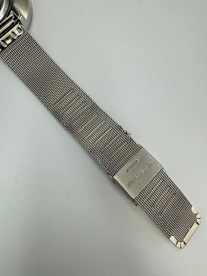 Klon Analog Quartz Men Watch Mirror Dial Damaged Strap