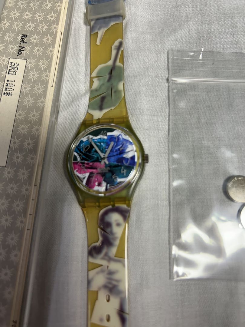 Swatch SRM100 Analog Quartz Women