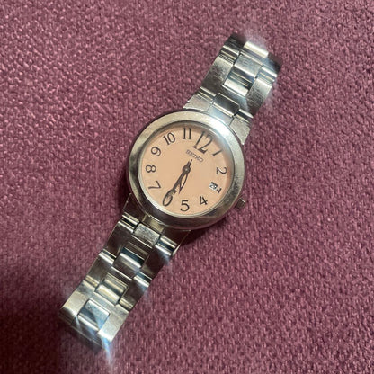 Seiko lk/lukia 7N82-OCNO Analog Quartz Women