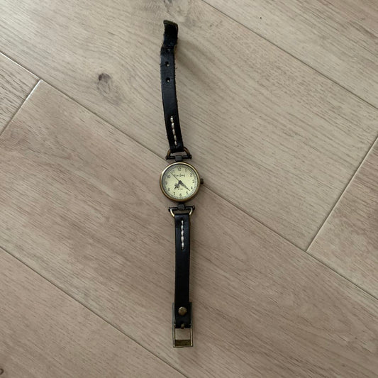 XIN Leng Analog Quartz Women