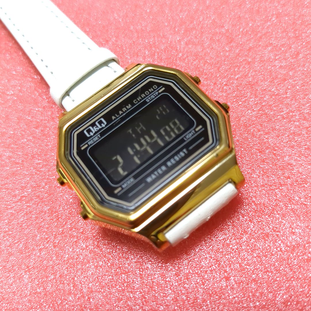 Citizen Q&Q Digital Quartz Men