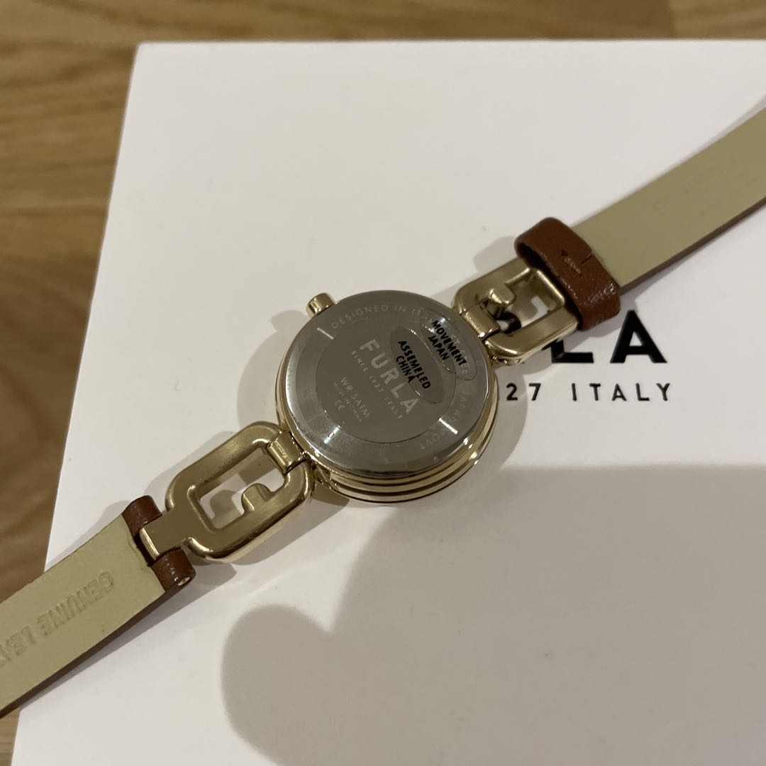 Furla Analog Mechanical (Manual) Women