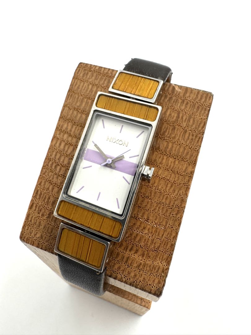 Nixon Analog Quartz Women Reversible Watch Untested For Parts