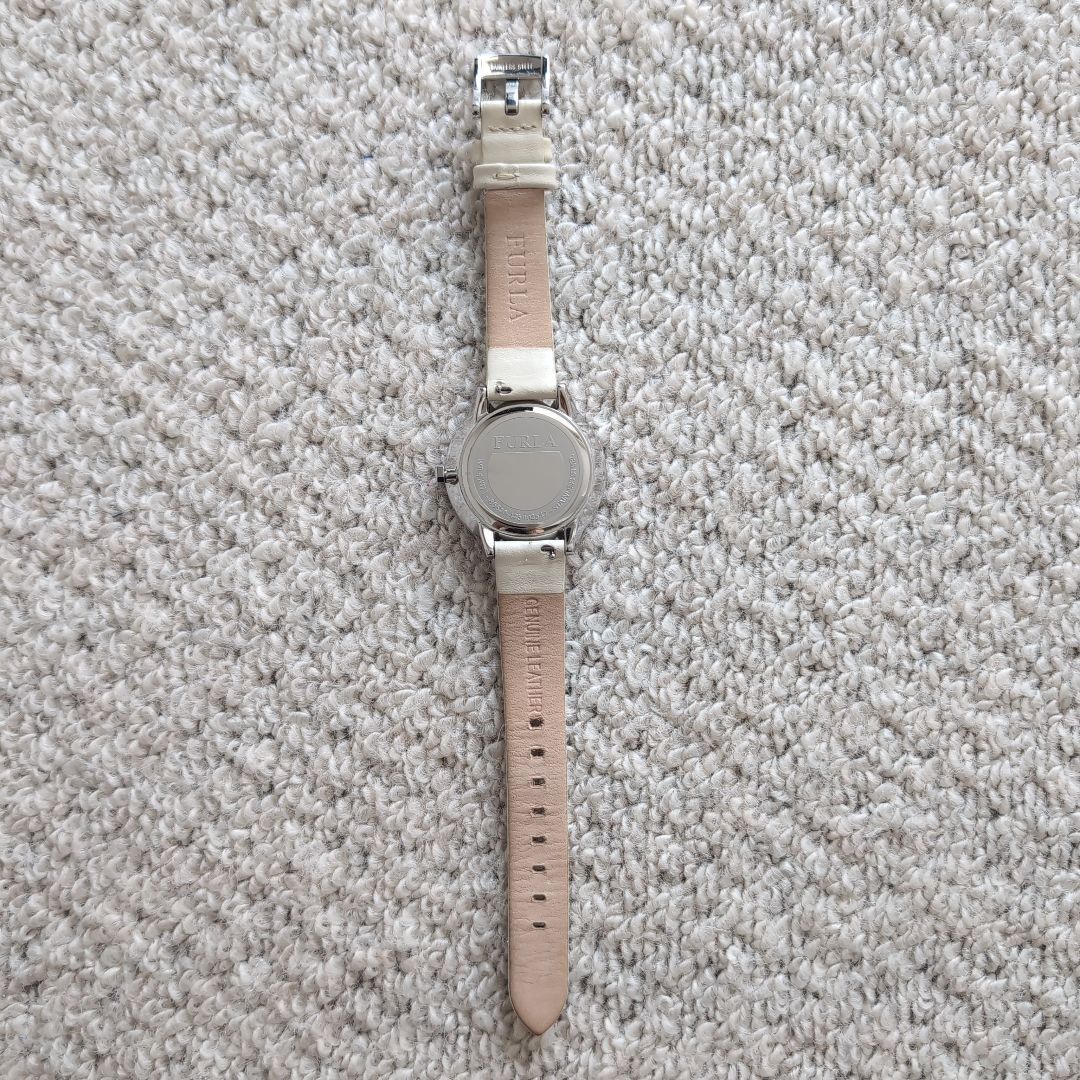 Furla Analog Mechanical (Manual) Women