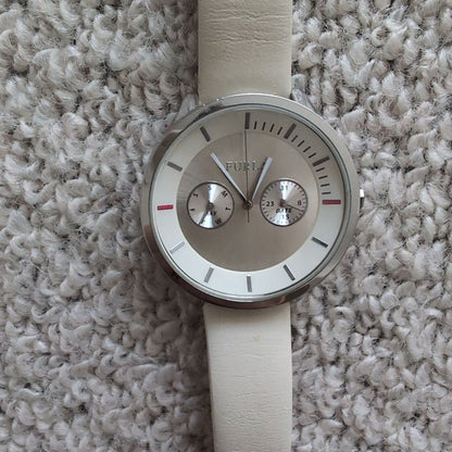 Furla Analog Mechanical (Manual) Women