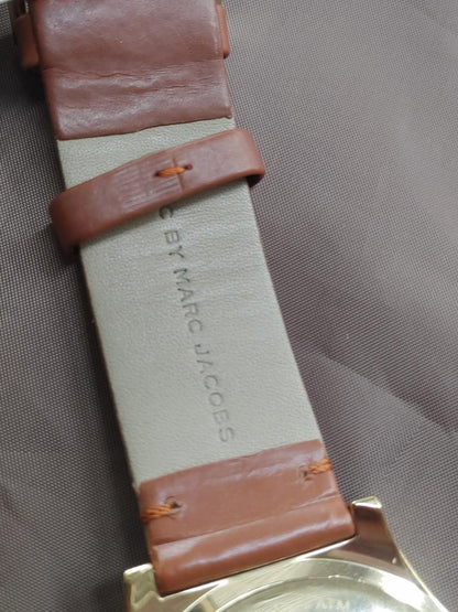 Marc By Jacobs MBM-1213 Analog Quartz Men マークバイマークジェイコブス Ｂｙ Menwatch Used品 [For Parts / Junk]
