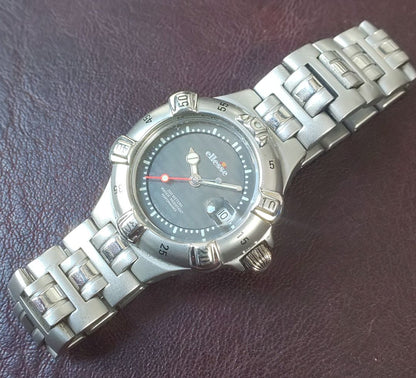 Ellesse DIVER'S 09-0014-009 Analog Quartz Women