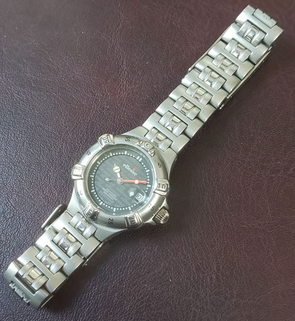 Ellesse DIVER'S 09-0014-009 Analog Quartz Women