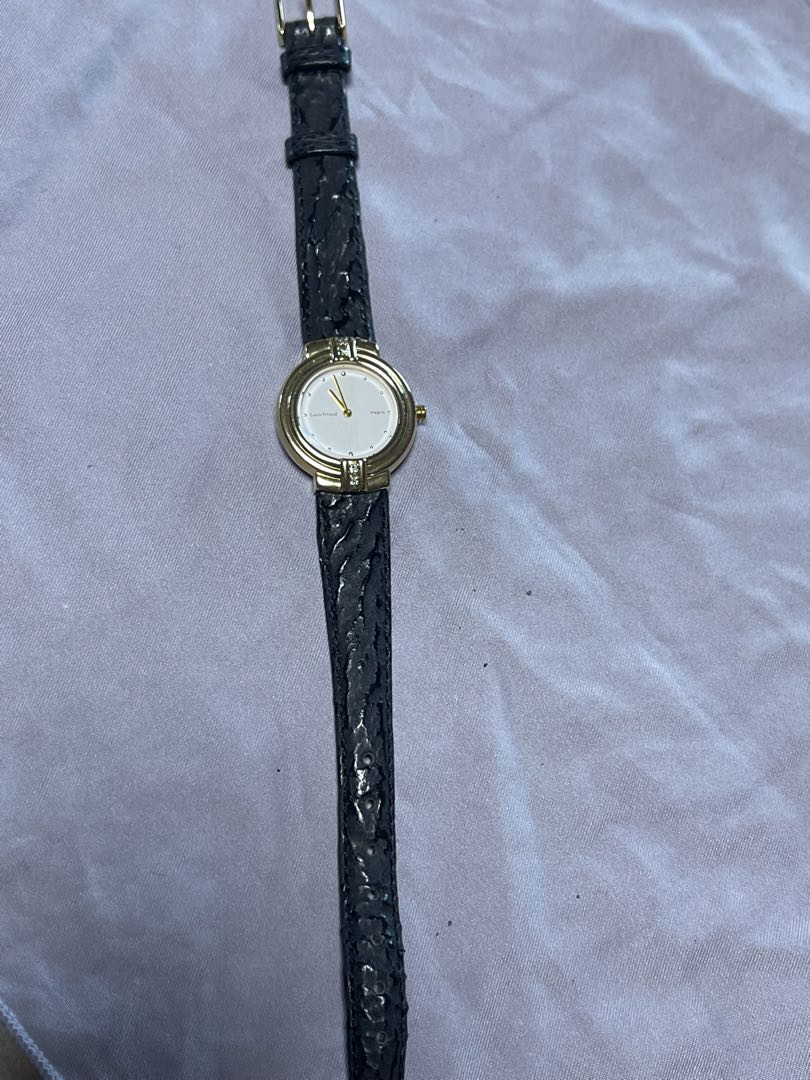 Louis Feraud Analog Quartz Women