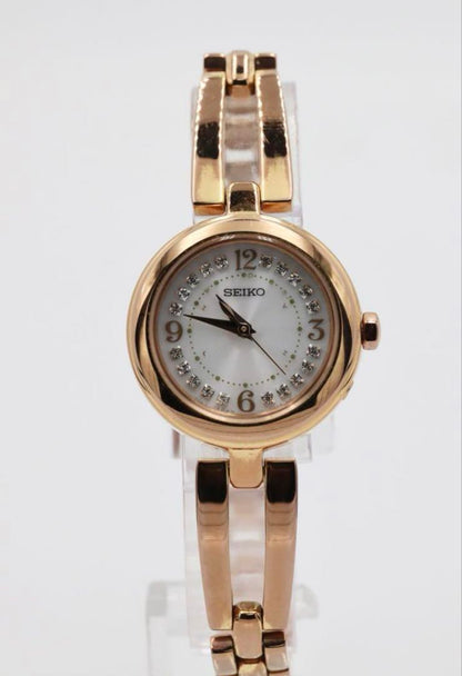 Seiko Tisse Special 1B21-0AC0 Analog Quartz Women