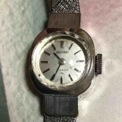 Seiko Analog Mechanical (Manual) Women