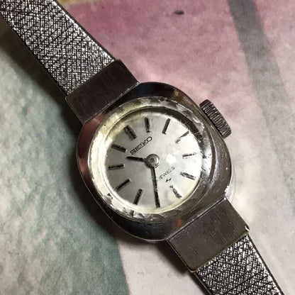 Seiko Analog Mechanical (Manual) Women