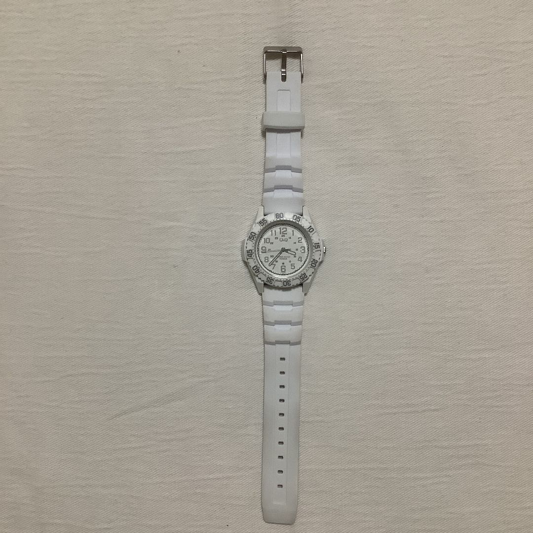 Citizen Q&q 0 Analog Quartz Women