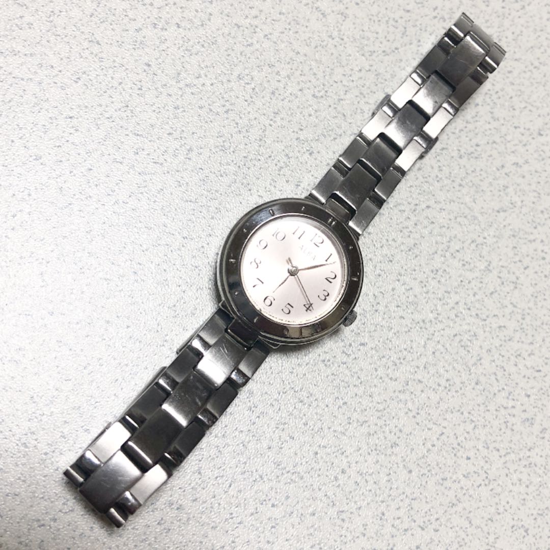 Seiko Alba Analog Quartz Women