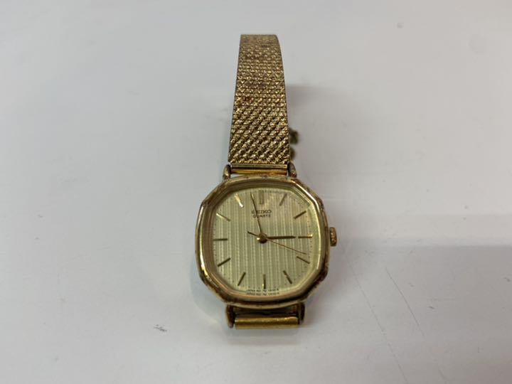 Seiko Analog Quartz Women