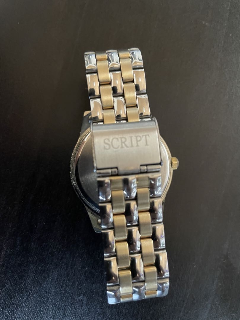 J-axis script Analog Quartz Men
