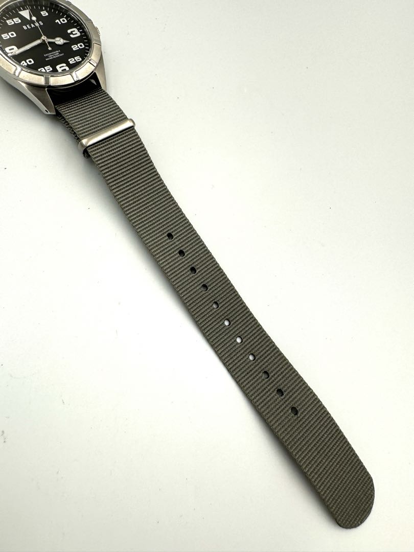 Beams Analog Quartz Men Watch Nato Strap Excellent Condition