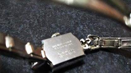LADY SWISS MADE Analog Mechanical (Manual) Women